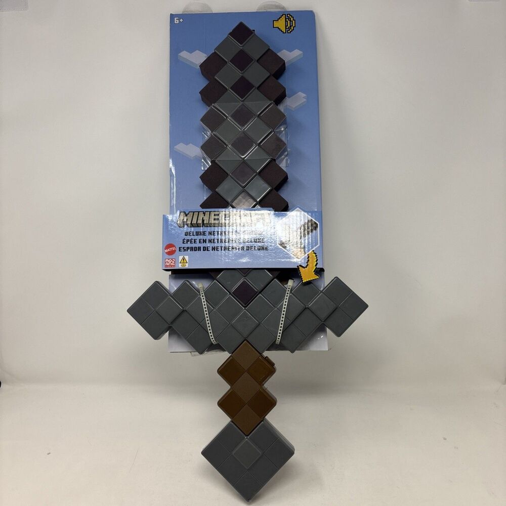Minecraft Deluxe Netherite Sword Electronic Lights & Sounds NEW